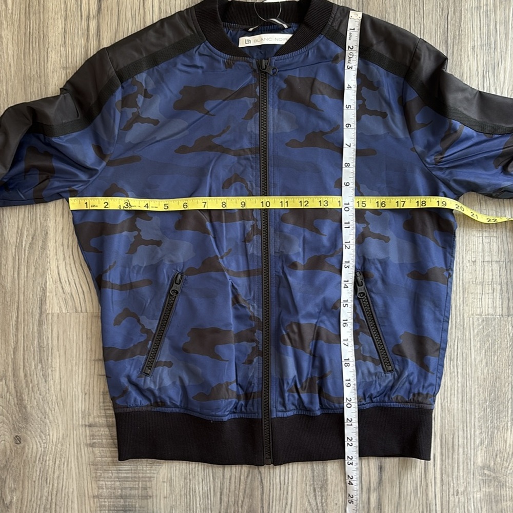 Blanc Noir Tempest Wind Bomber Navy Camo Women's Jacket Size Small NWT - Picture 4 of 8